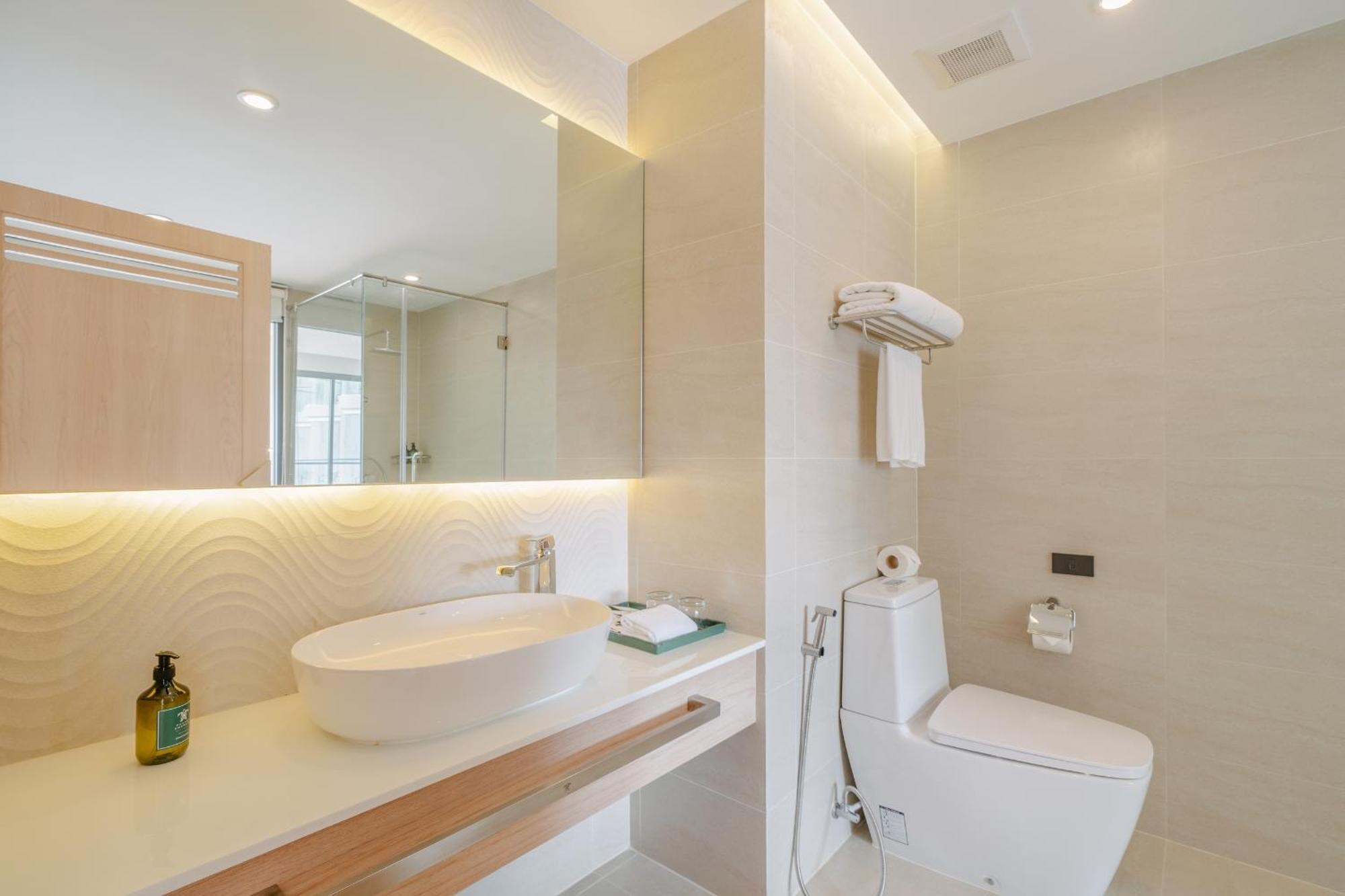 Phuket Emerald Karon