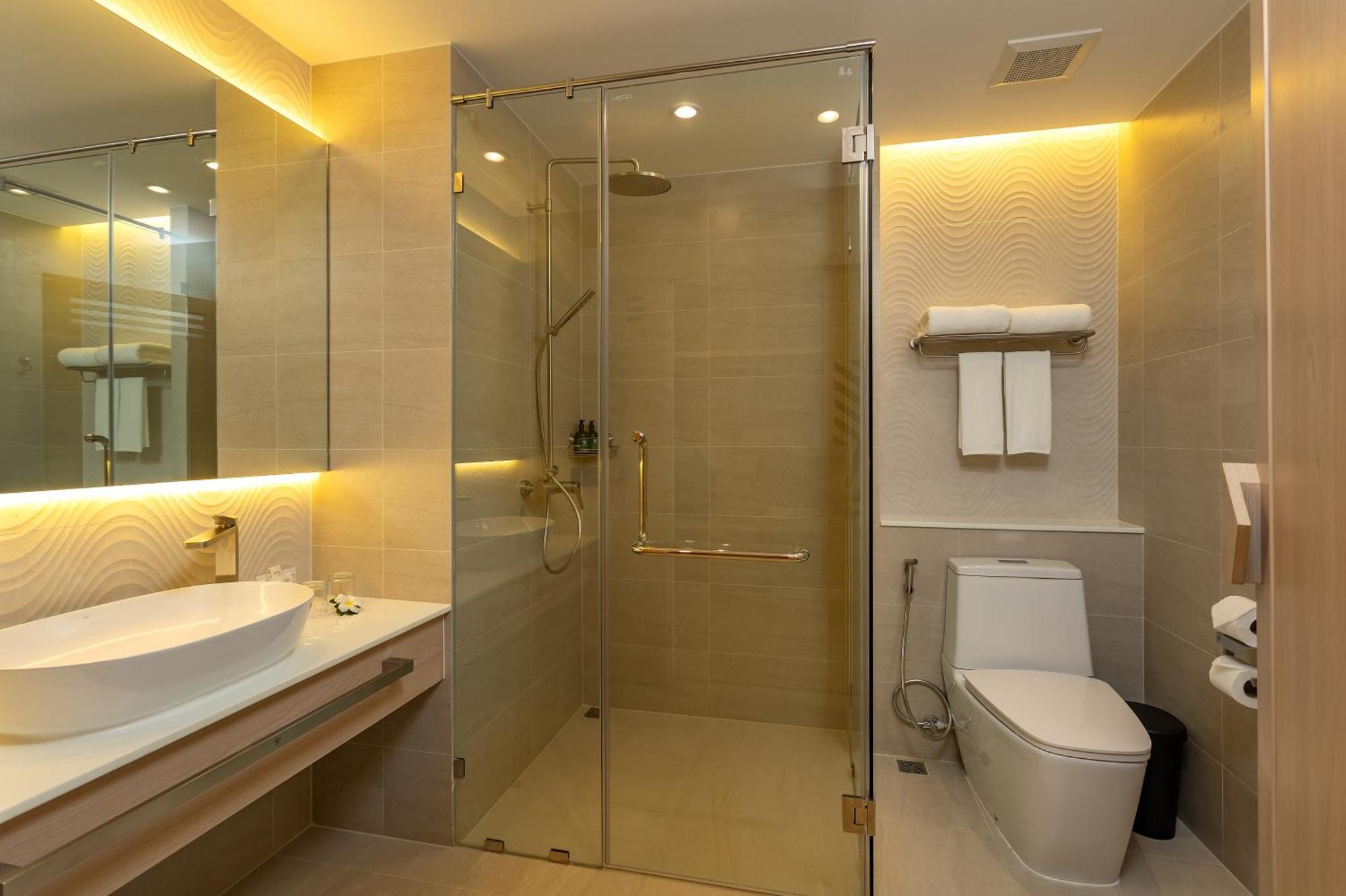 Phuket Emerald Karon